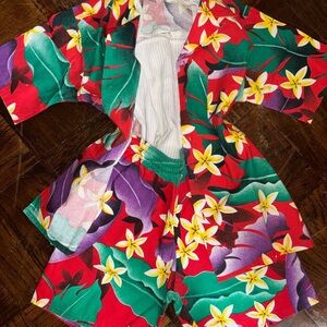 Vibrant Vintage Aeoha Hawaii Floral Hawaiian Shirt and Shorts Set